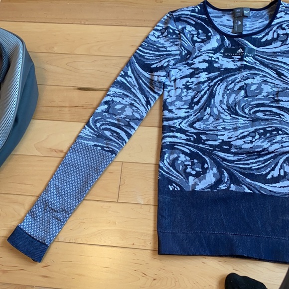 ADIDAS Stella McCartney SIZE XS Long Sleeve - Picture 2 of 4